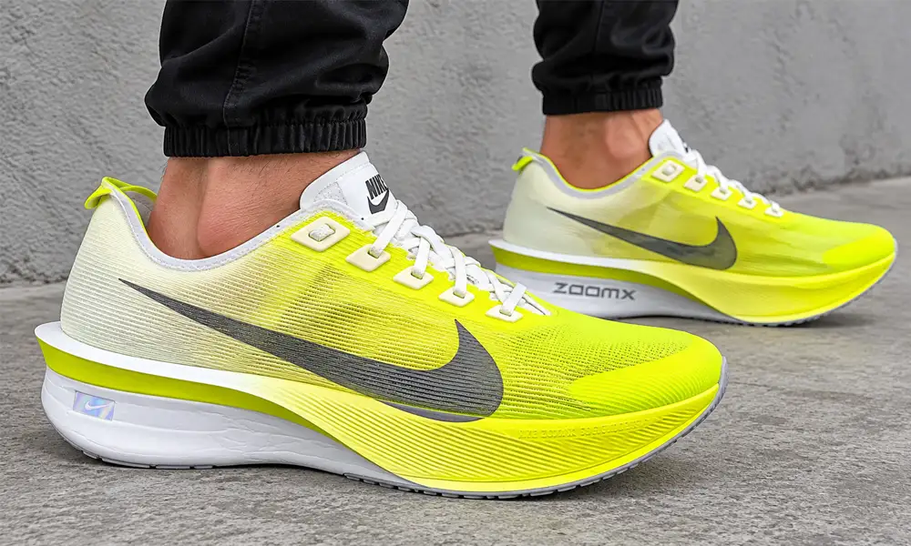 کفش رانینگ نایک Nike Vaporfly 4 مدل HF6414-106