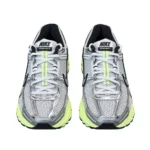کفش رانینگ نایک nike zoom vomero مدل IM3376-007